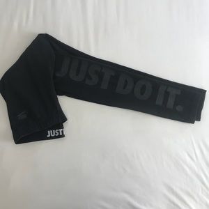 ON HOLD Nike Full Length Leggings